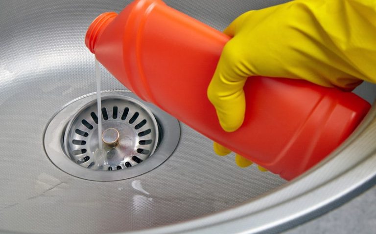 Top 6 Natural Drain Cleaners That Work Like A Charm